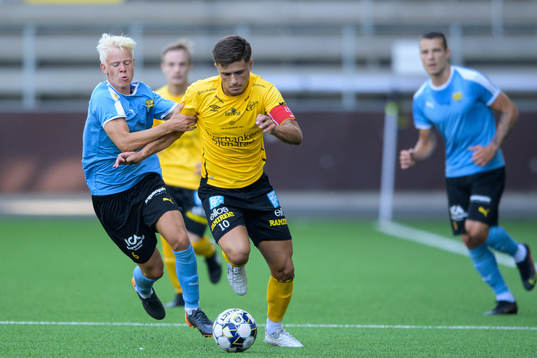Elfsborgs Besfort Zeneli och Mjällbys Otto Rosengren