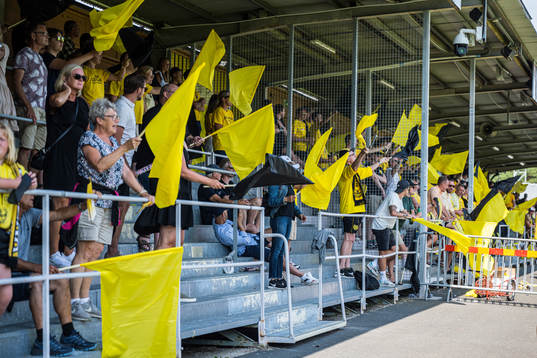 Mjällbys supportrar jublar