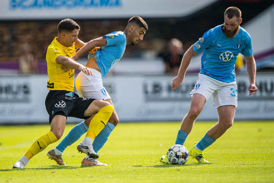 Mjällbys Josip Filpovic, Malmö FFs Peter Gwargis och Jo