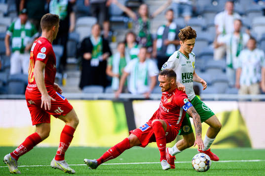 IFK Norrköpings Marco Lund Nielsen och Hammarbys Williot