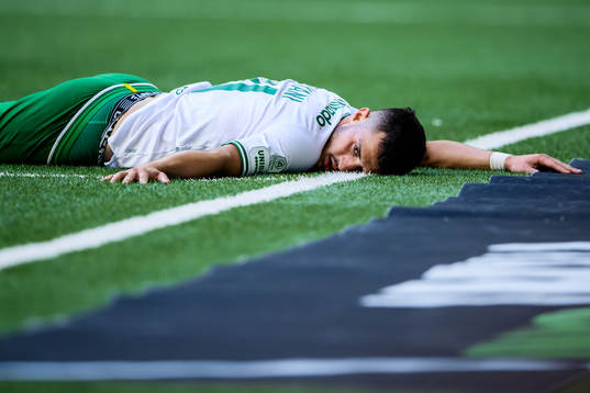 Hammarbys Astrit Selmani deppar