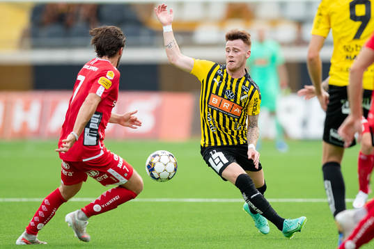 Elfsborgs Frederik Holst och Häckens Tobias Heintz