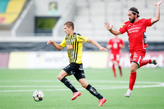 Häckens Leo Bengtsson och Elfsborgs Frederik Holst