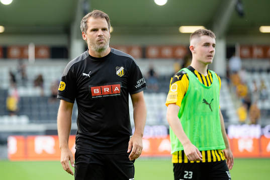Häckens assisterande tränare Robert Vilahamn och Patrik