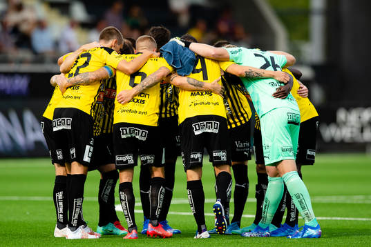 Häcken samlade innan fotbollsmatchen i Allsvenskan mellan