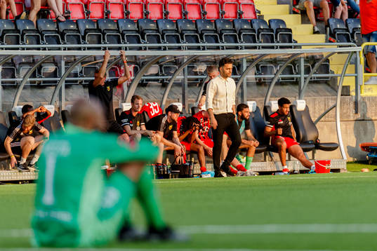Östersunds tränare Amir Azrafshan  deppar