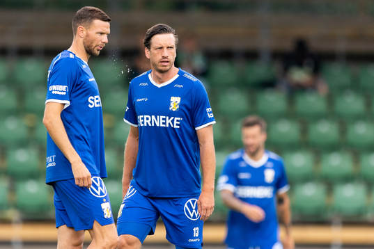 IFK Göteborgs Marcus Berg och Gustav Svensson före
