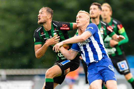 Varbergs Albert Ejupi och IFK Göteborgs Kolbeinn