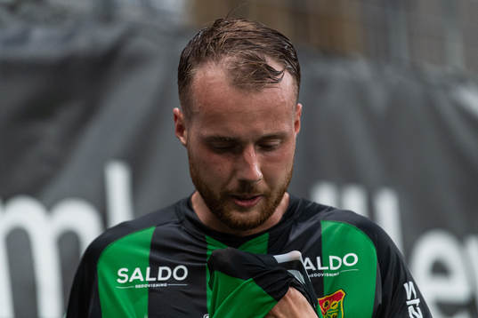 GAIS Daniel Sterner byts ut