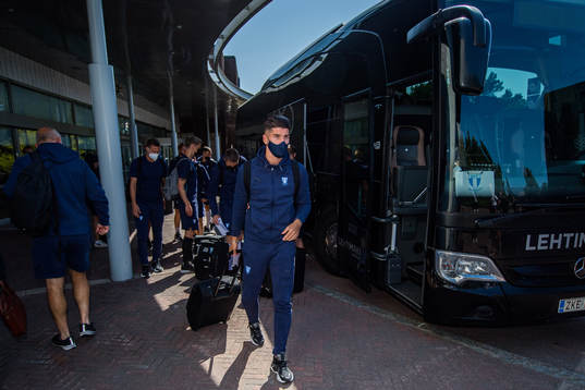 Antonio Colak of Malmö FF arrives at the hotel