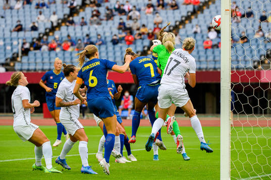 Anna Anvegård of Sweden scores the 0-1 goal in the