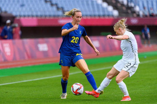Julia Roddar of Sweden in the women’s football match