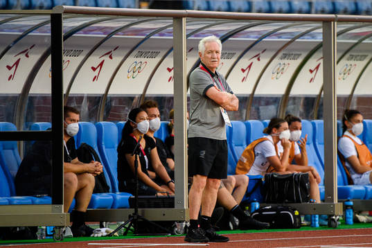 Tom Sermanni, head coach of New Zealand in the women’s