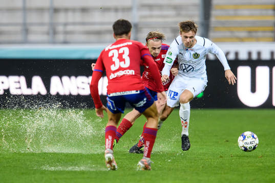 Östers Isak Magnusson och Jönköpings Daniel Strandsäter