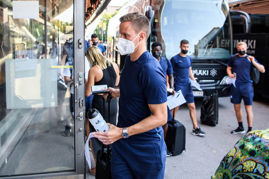 Niklas Moisander of Malmö FF arrive at the stadium