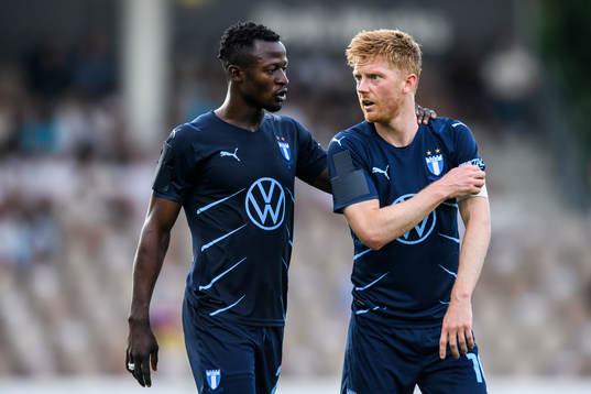 Bonke Innocent and Anders Christiansen of Malmö FF