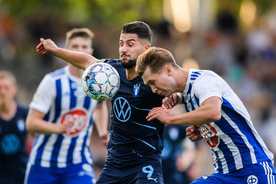 Antonio Colak of Malmö FF and Miro Tenho of Helsinki