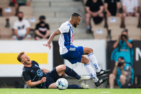 Anders Christiansen of Malmö FF and Jair Tavares Silva of