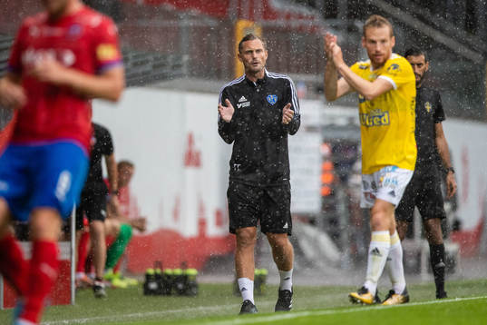 Falkenbergs tränare Tobias Tuvesson