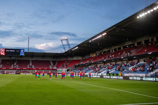 Helsingborgs spelare tackar publiken