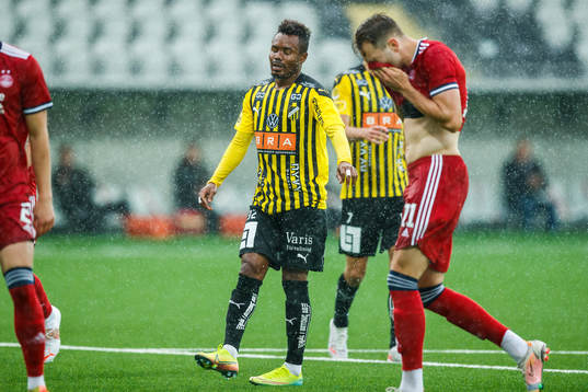 Nasiru Mohammed of Häcken looks dejected