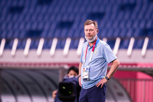 Peter Gerhardsson, head coach of Sweden, in the women's