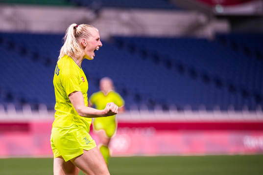 Stina Blackstenius of Sweden celebrates