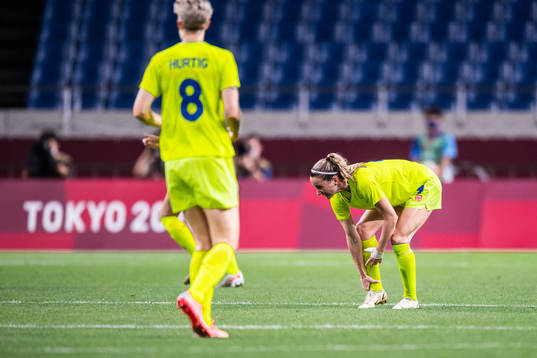Kosovare Asllani of Sweden in pain in the women's football