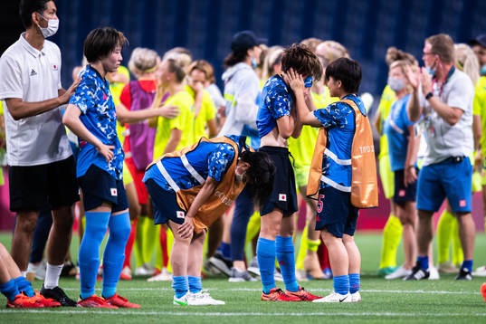 Players of Japan looks dejected