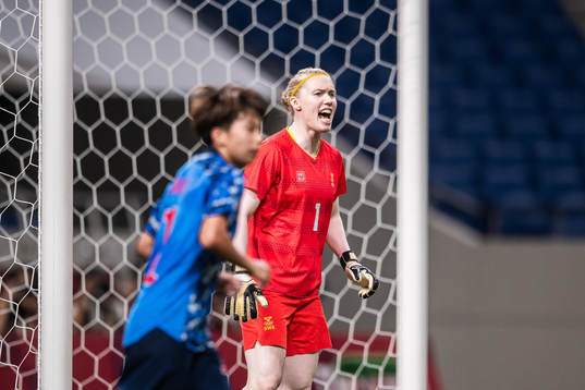 Goalkeeper Hedvig Lindahl of Sweden in the women's football