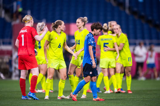 Mina Tanaka of Japan looks dejected