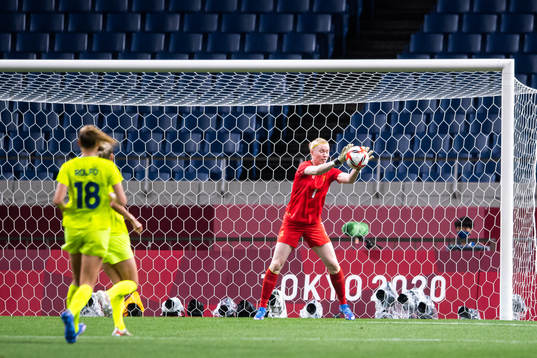 Goalkeeper Hedvig Lindahl of Sweden in the women's football