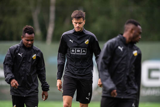 Nasiru Mohammed och Alexander Jeremejeff