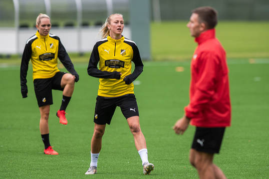 Elin Rubensson och Julia Karlernäs