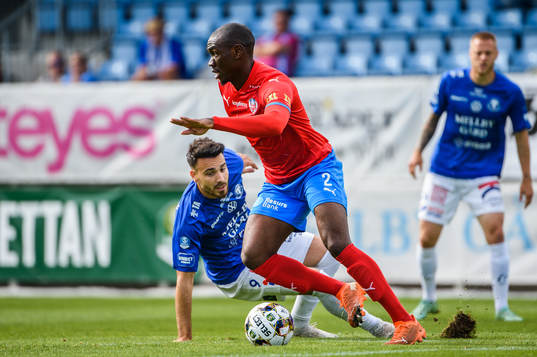 Helsingborgs Ravy Tsouka-Dozi och Trelleborgs Dzenis Kozica