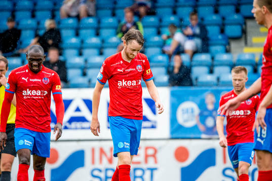 Helsingborgs Rasmus Jönsson deppar med lagkamraterna