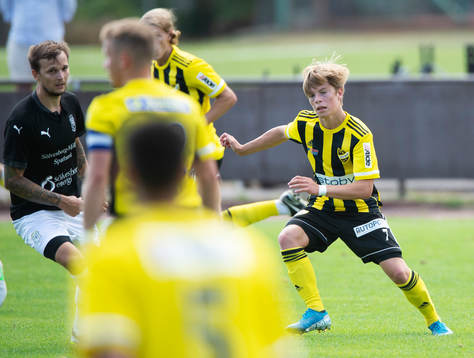 Bläddra bland fler bilder av Fotboll, Sölvesborg -IFK Hässleholm 