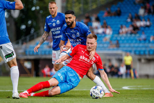 Bläddra bland fler bilder av Fotboll, Superettan, Trelleborg - Helsingborg