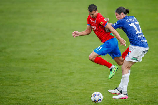 Helsingborgs Assad Al Hamlawi och Trelleborgs Isak Jönsson