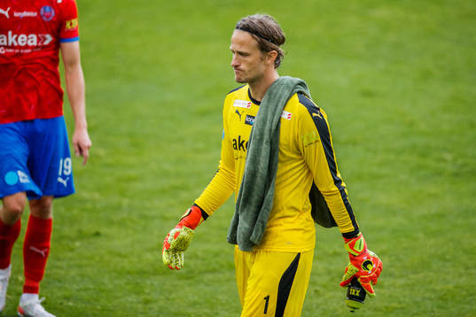 Helsingborgs målvakt Anders Lindegaard deppar