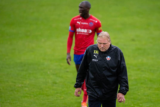 Helsingborgs tränare Jörgen Lennartsson deppar
