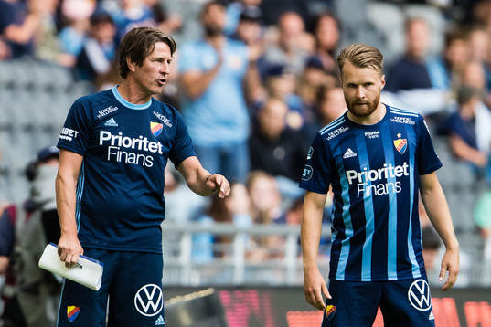 Djurgårdens tränare Thomas Lagerlöf och Jacob Une Larsson
