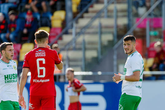 Hammarbys Astrit Selmani deppar