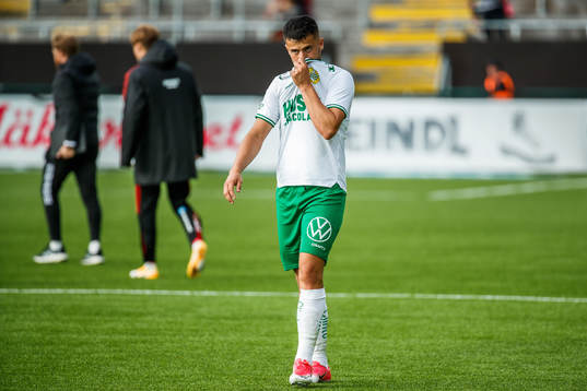 Hammarbys Astrit Selmani deppar