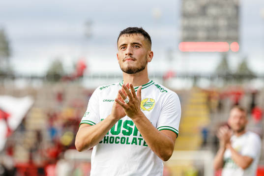Hammarbys Astrit Selmani tackar publikenefter