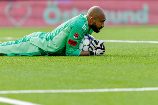 Östersunds målvakt Aly Keita