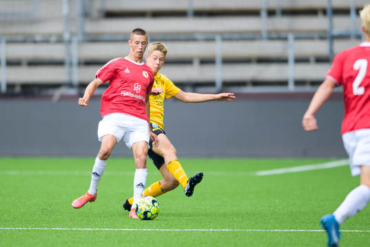 Kalmars Marcus Karlsson och Elfsborgs Andrés Lindberg