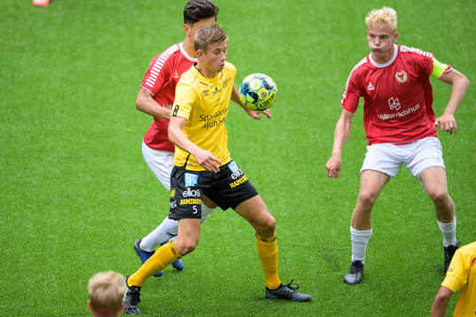 Elfsborgs Lukas Paulsén och Kalmars Anton Forsberg