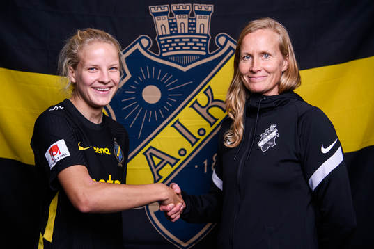 s manager Anne Mäkinen i samband med att hon