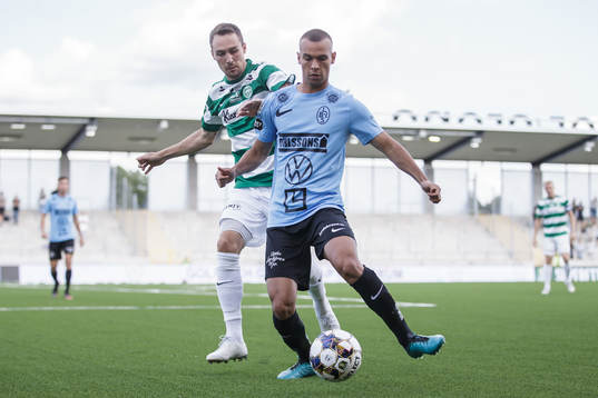 Västerås Filip Tronét och Landskronas Sumar Almadjed